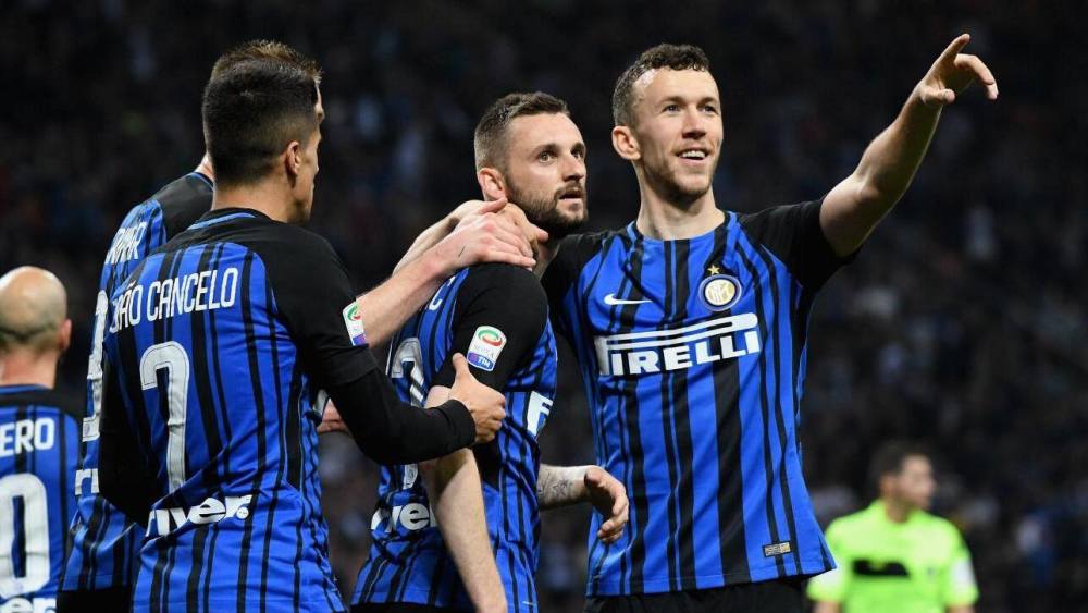  都灵德比战火药味十足，双方共计五张黄牌收场  