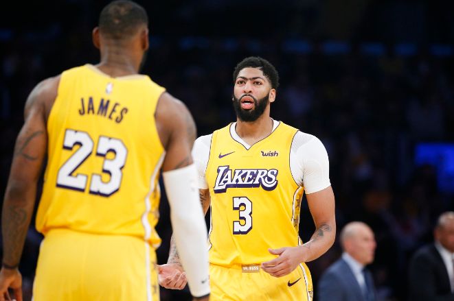  福克斯关键球定乾坤国王击败开拓者锁定季后赛